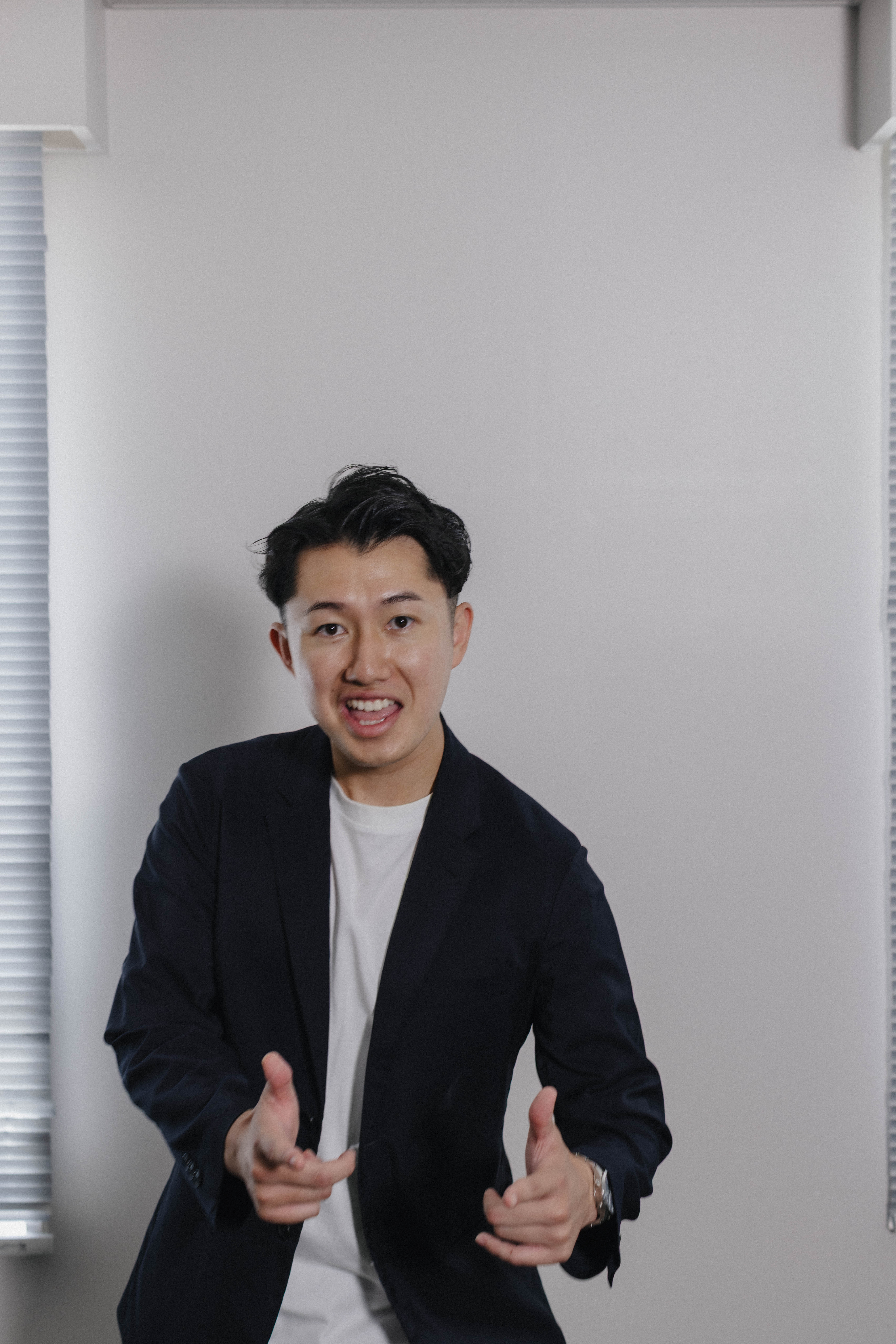 山田 翔 hover